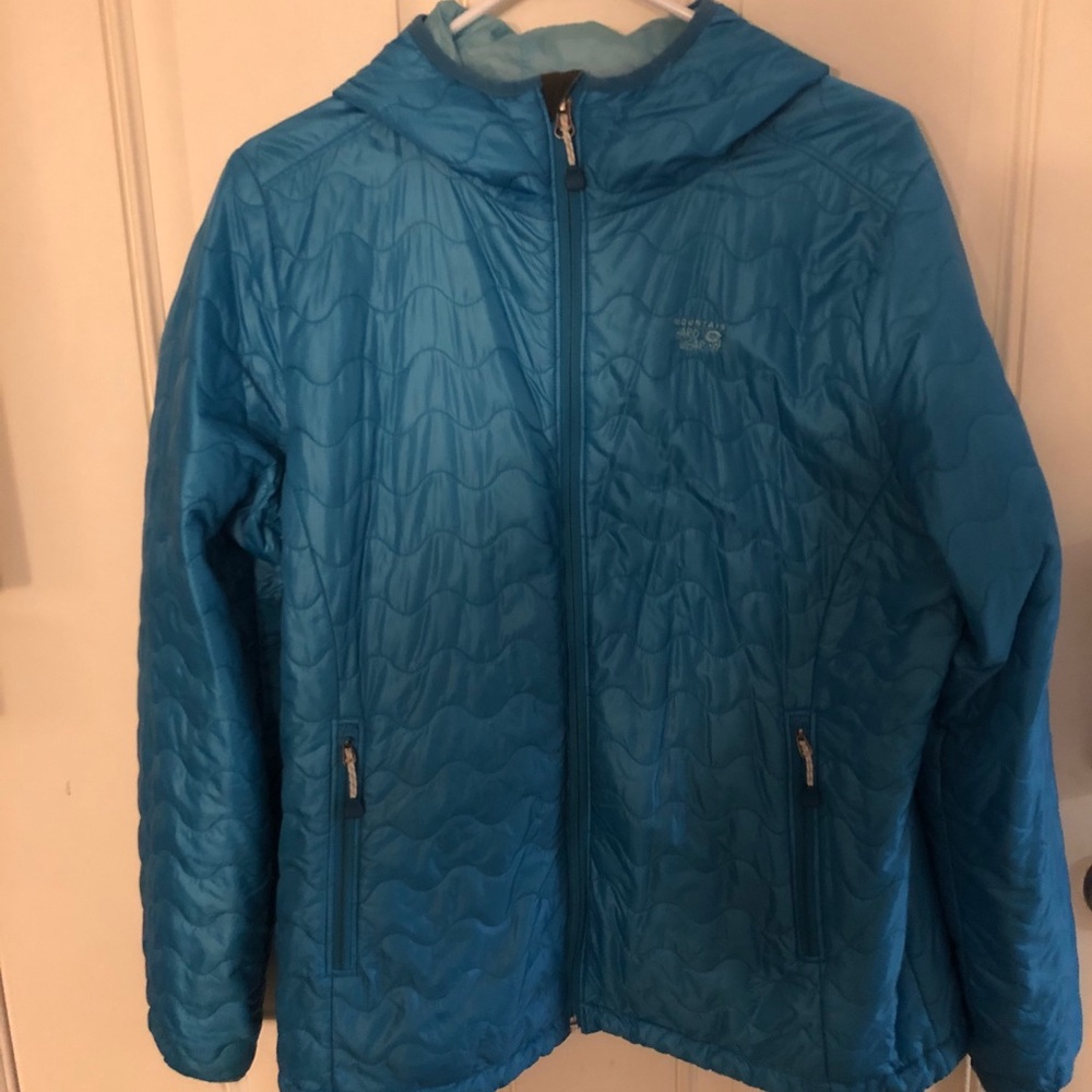 Mountain Hardwear Large Winter Coat